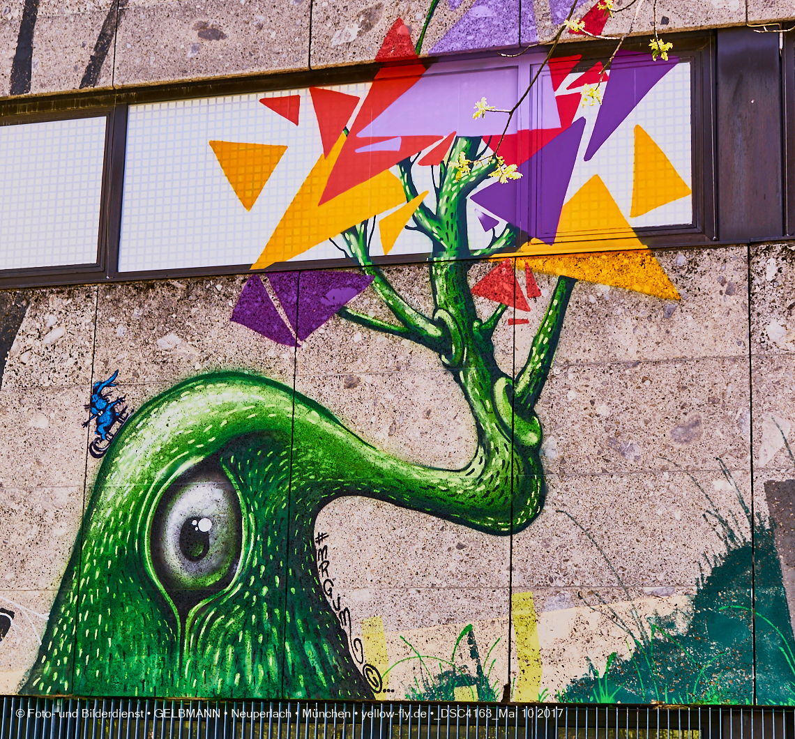 21.03.2017 - Abrissbaustelle Quiddezentrum in Neuperlach